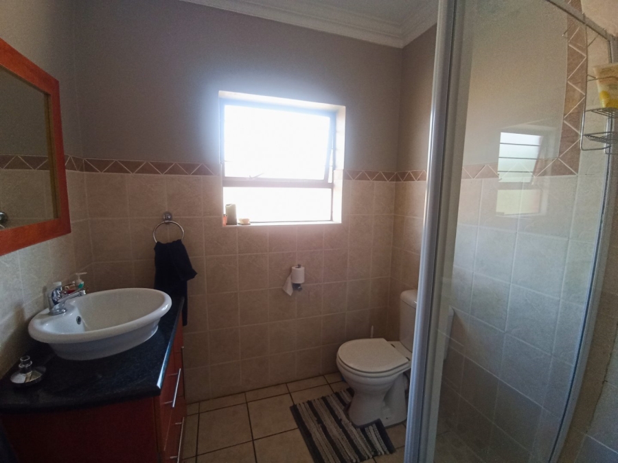 To Let 2 Bedroom Property for Rent in Bult South North West